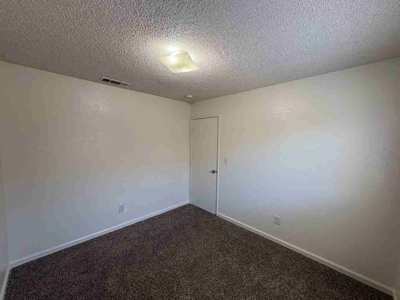 244 E Prospect Ave - Photo 6 of 31