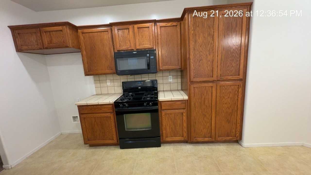6248 W Ceres Ave - Photo 6 of 20