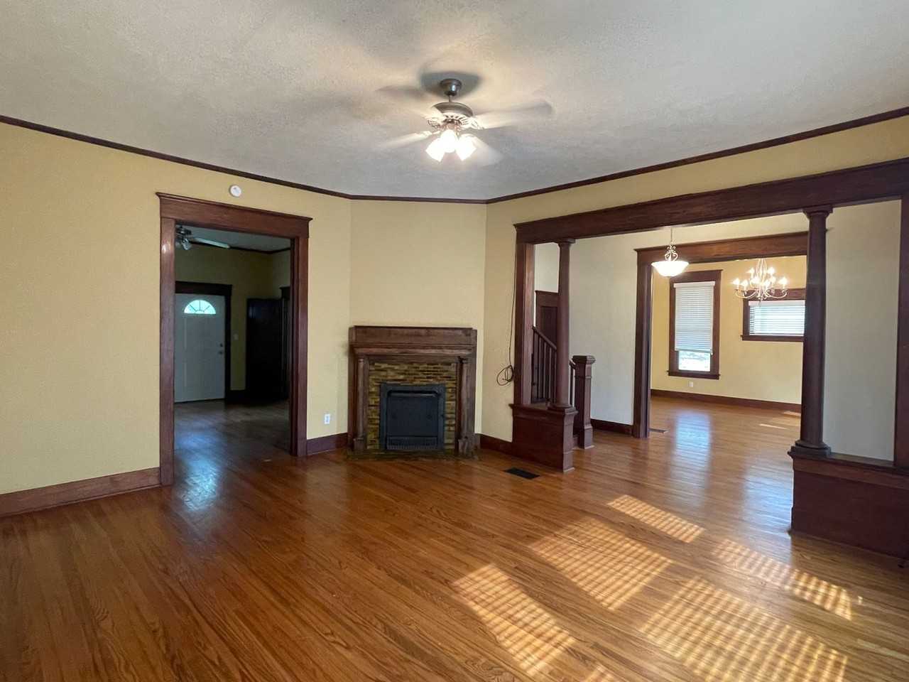 1742 Bilbo St - Photo 3 of 17