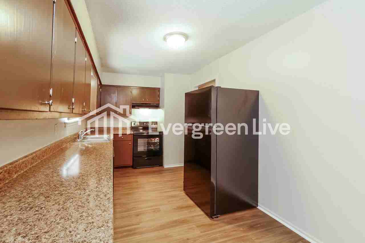 4009 S Colonial Dr - Photo 7 of 15