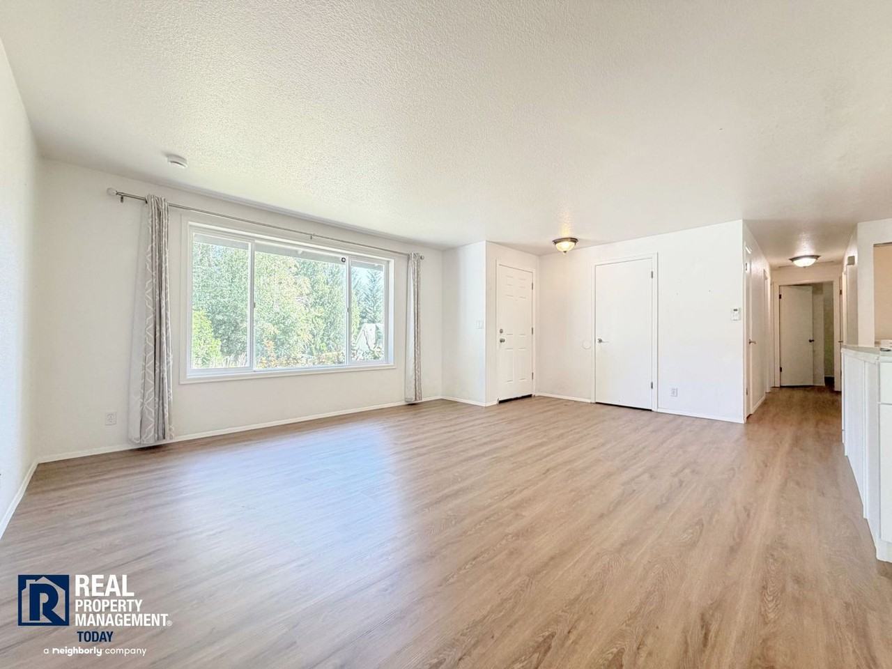 9518 Wheeler Ave - Photo 5 of 20