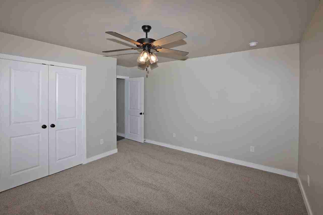 1841 Montaluse Rd - Photo 3 of 26