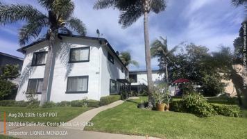 featured image of 2872 La Salle Ave