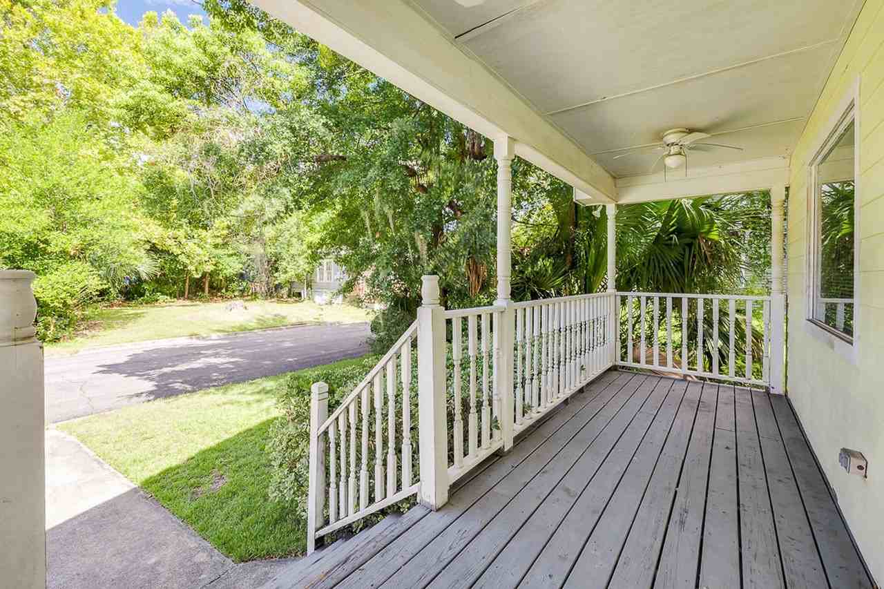 1810 Reynolds St - Photo 5 of 40
