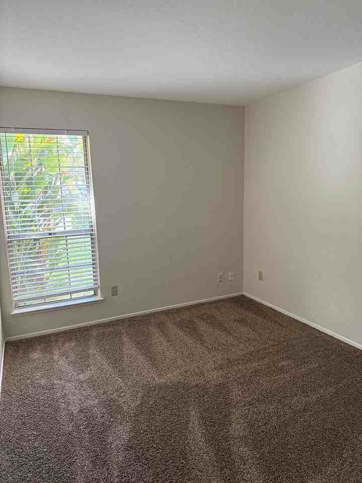 235 W Central Ave - Photo 3 of 9