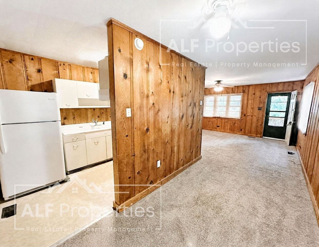 2435 Westover Dr - Photo 6 of 15