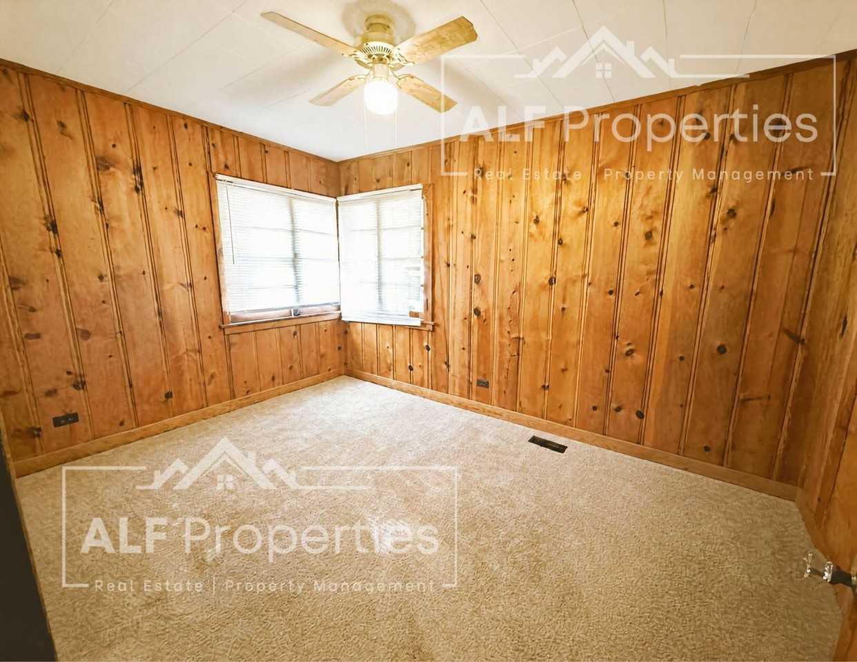 2435 Westover Dr - Photo 7 of 15