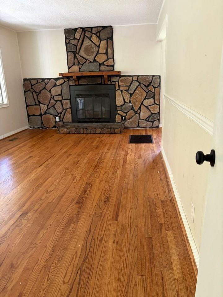 1720 Home Garden Dr - Photo 2 of 13
