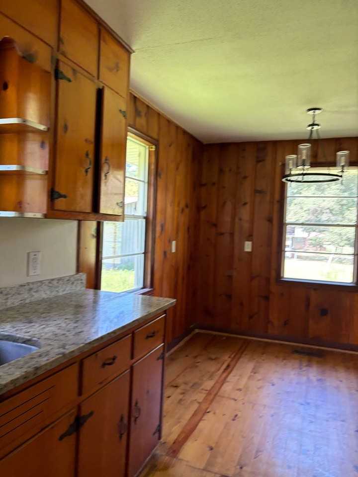 1720 Home Garden Dr - Photo 7 of 13