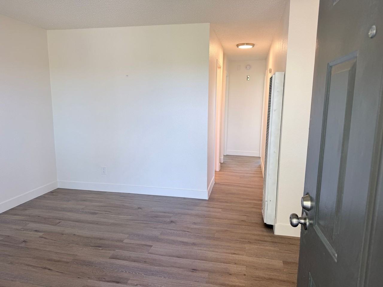 Villa Hermosa Apartments - Photo 5 of 29