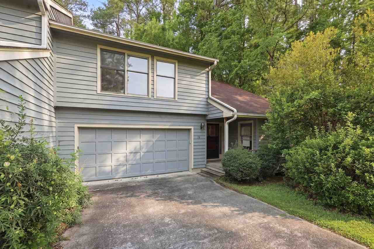 10 Clover Dr - Photo 2 of 45