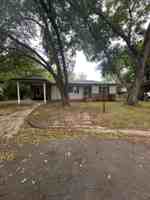 featured image of 6 Raleigh Cir