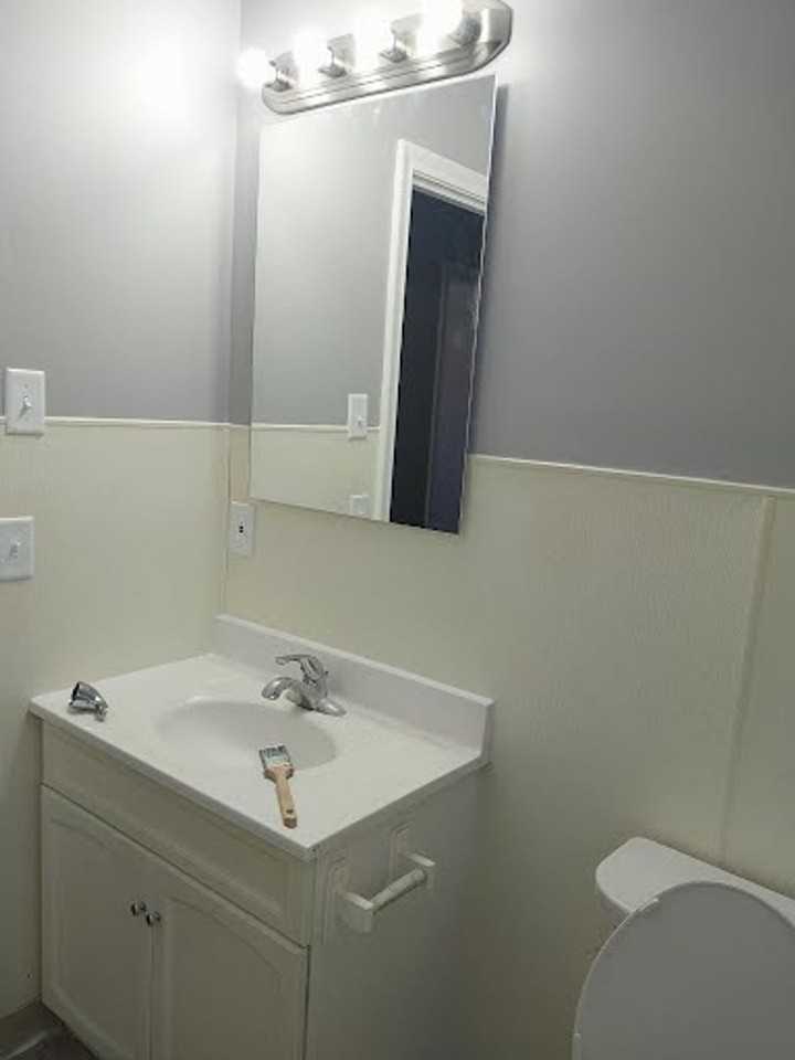 2240 S Bonn Ave - Photo 5 of 22