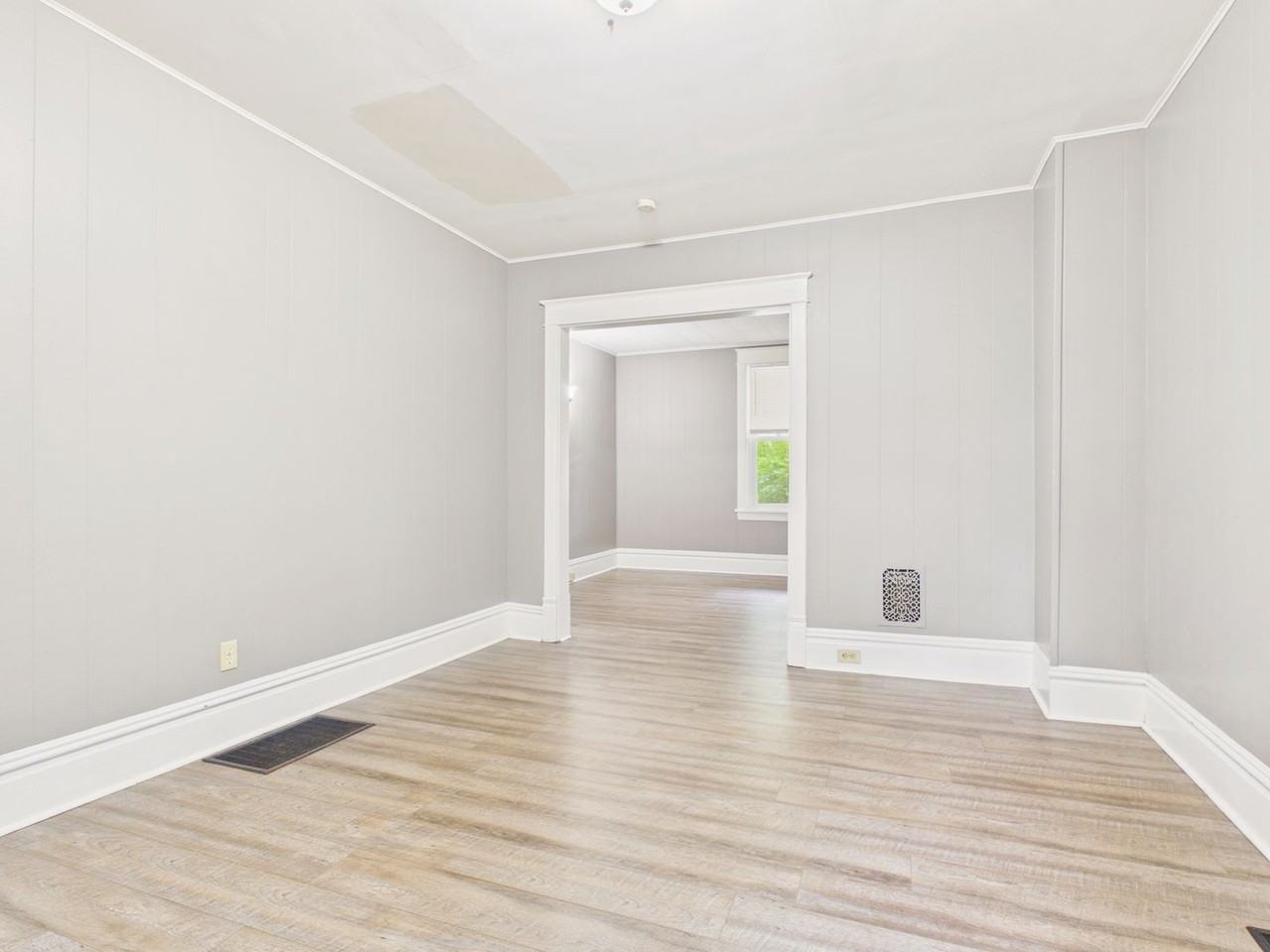 1826 Boas St - Photo 6 of 24