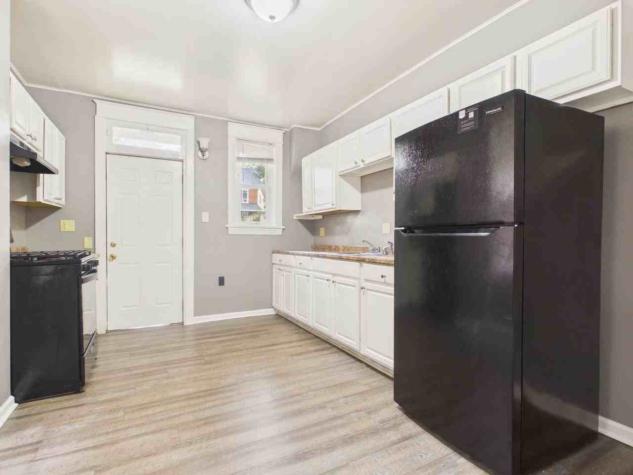 1826 Boas St - Photo 7 of 24