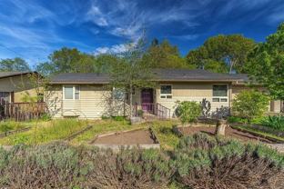 700 Helman St - Photo 1 of 1
