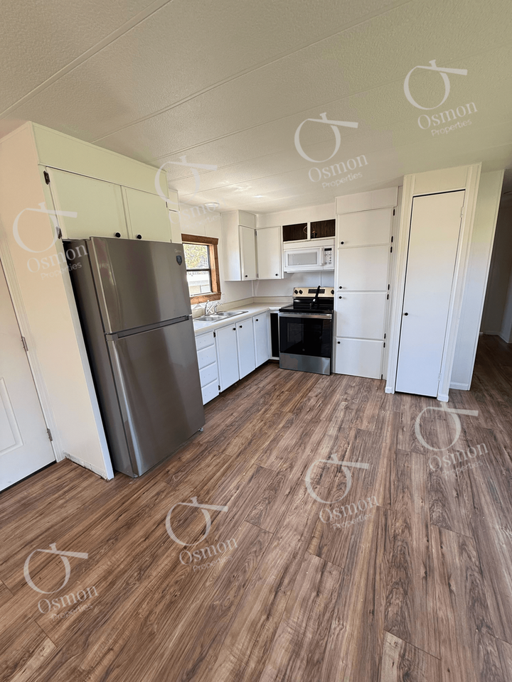 2058 Highway 5 N - Photo 2 of 8