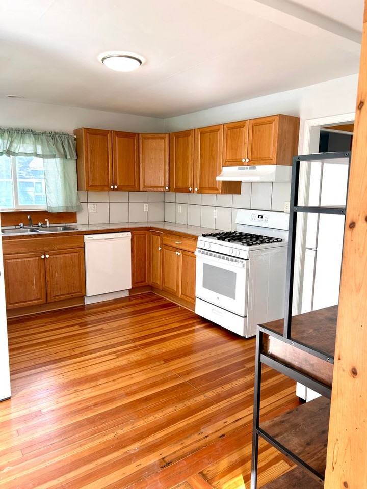 15 Brighton Park - Photo 6 of 24
