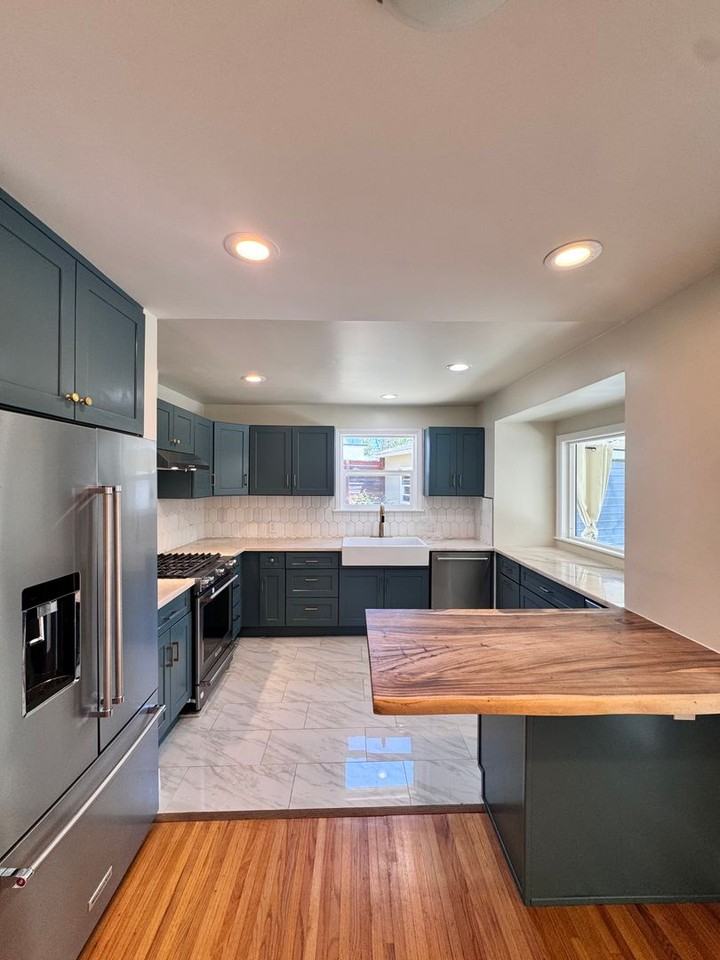 4574 Whaley Ave - Photo 5 of 34