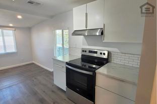 1445 E Taylor St - Photo 1 of 1