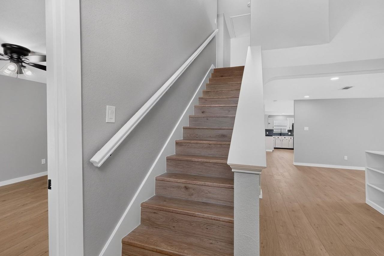 1410 Thistle Cir - Photo 7 of 50