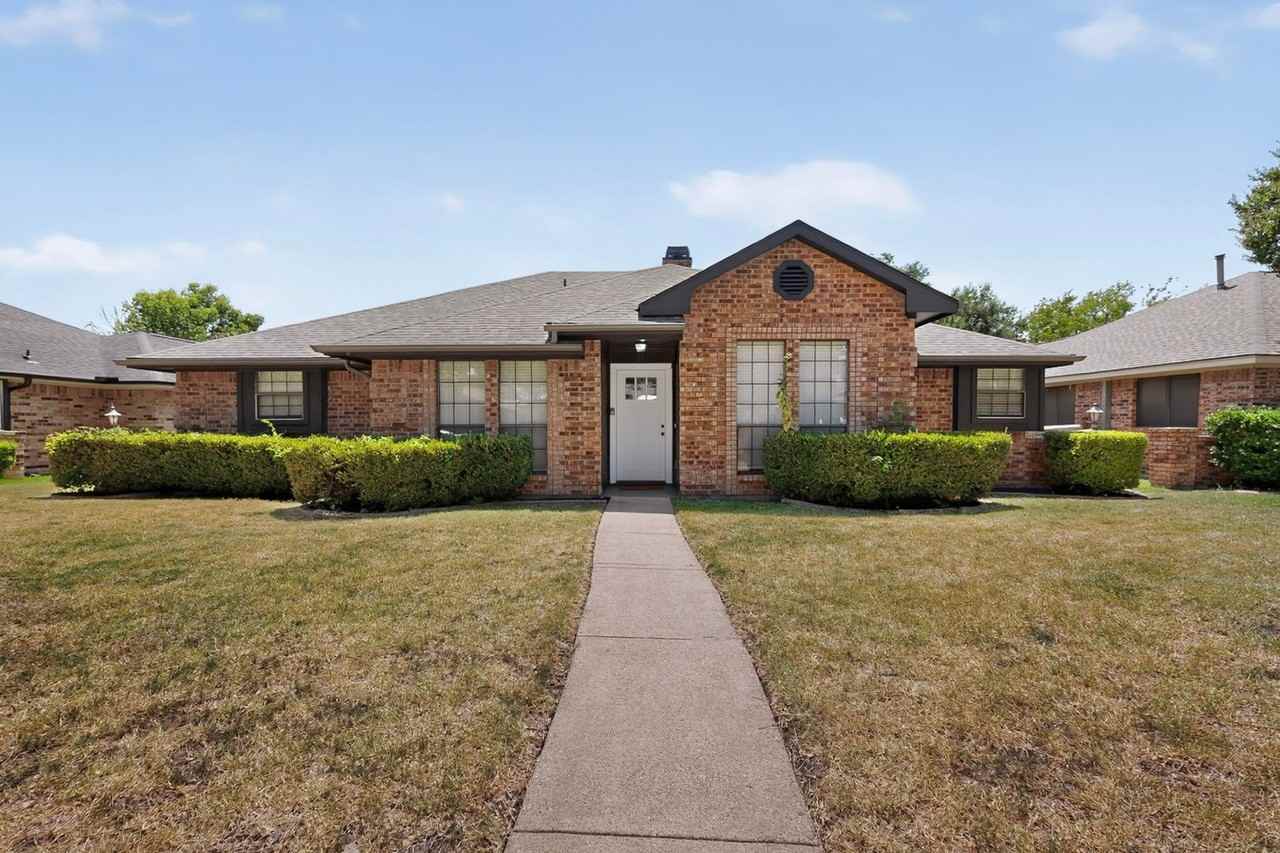 3510 Amber Ave - Photo 3 of 48