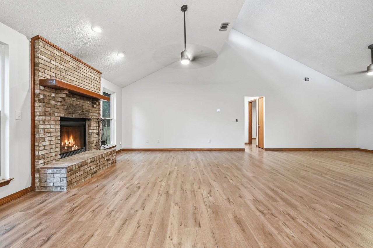 124 Beverly Dr - Photo 6 of 40