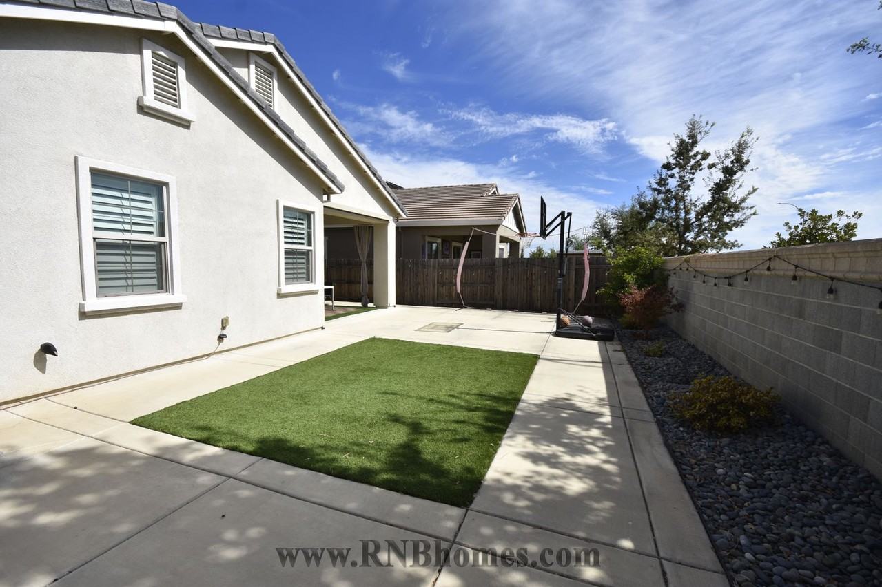 5121 Creekhollow Way - Photo 2 of 4