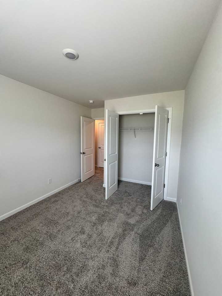 120 Sunriff Ct - Photo 7 of 29