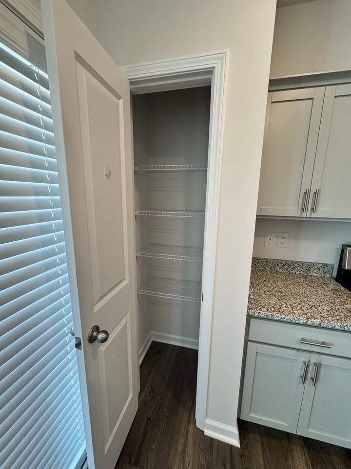 120 Sunriff Ct - Photo 4 of 29