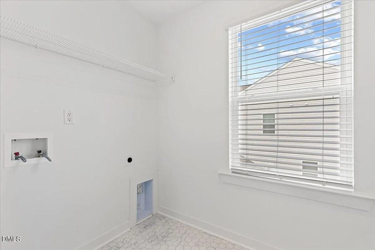 105 S Mule Way ##Nc - Photo 5 of 38