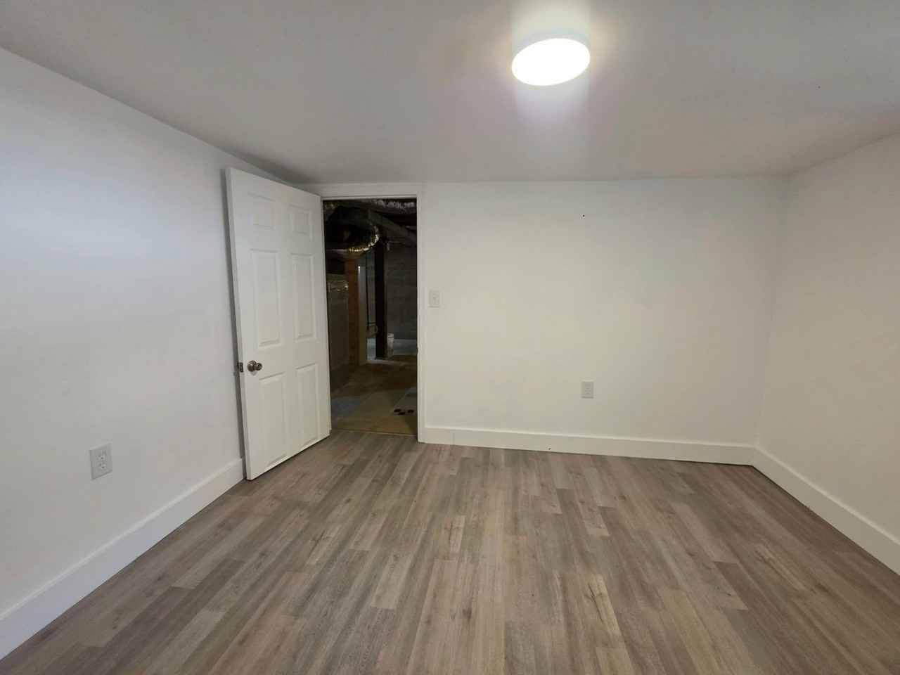 2137 Cedar St - Photo 2 of 15