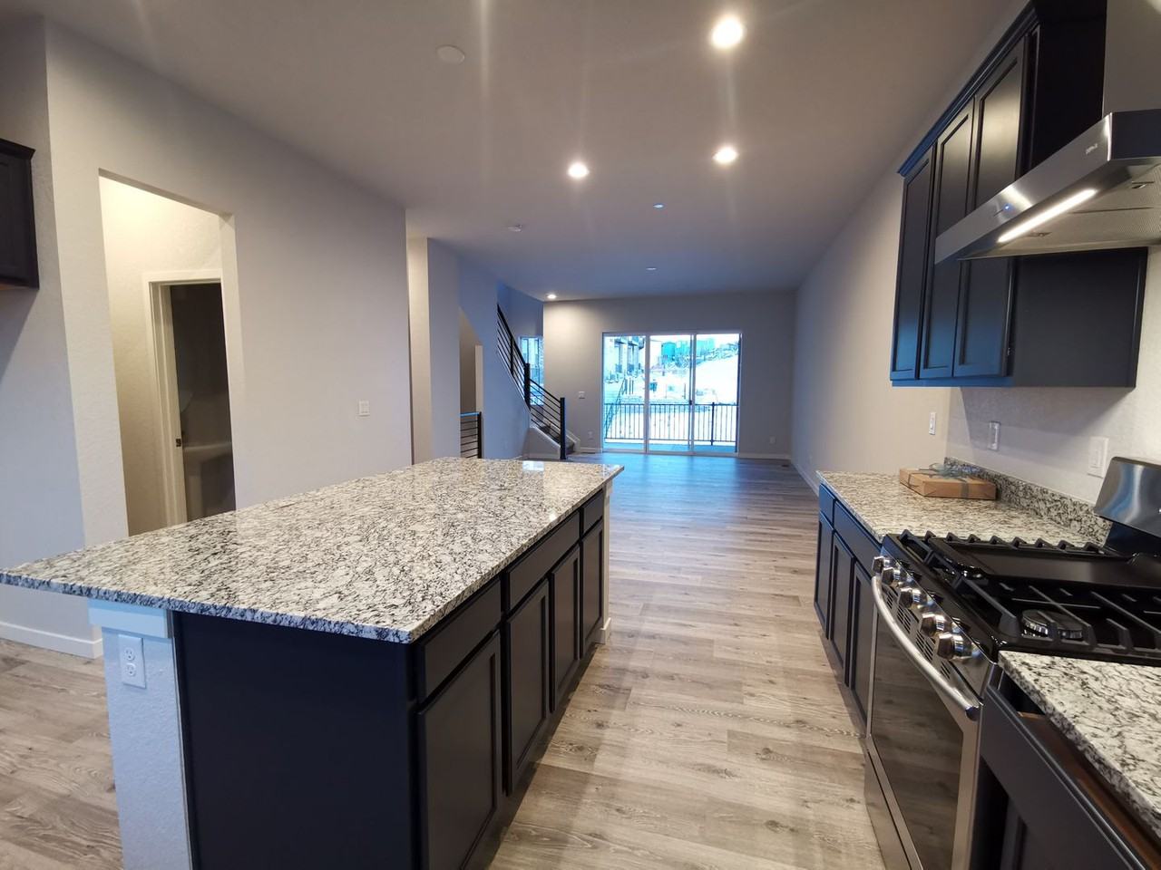 2261 Buttercup Ln - Photo 5 of 24