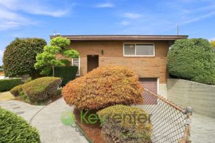 924 S 226th Pl - Photo 1 of 1