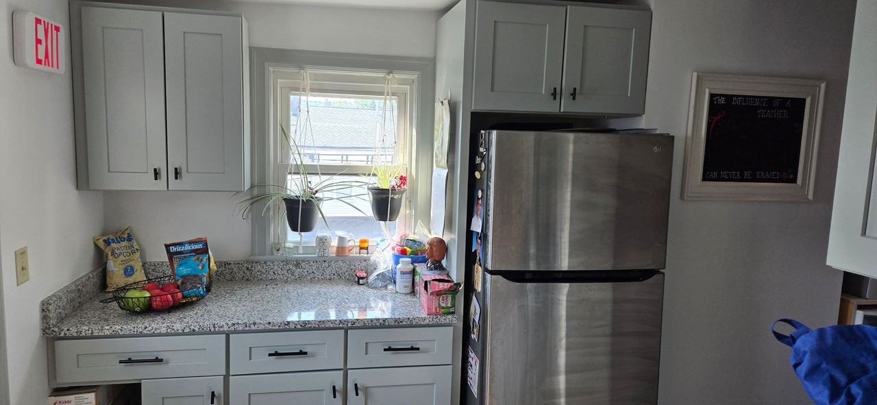 37 Belvidere Ave - Photo 2 of 9