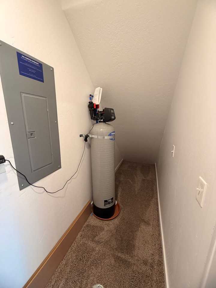 434 W 1820 S - Photo 5 of 30
