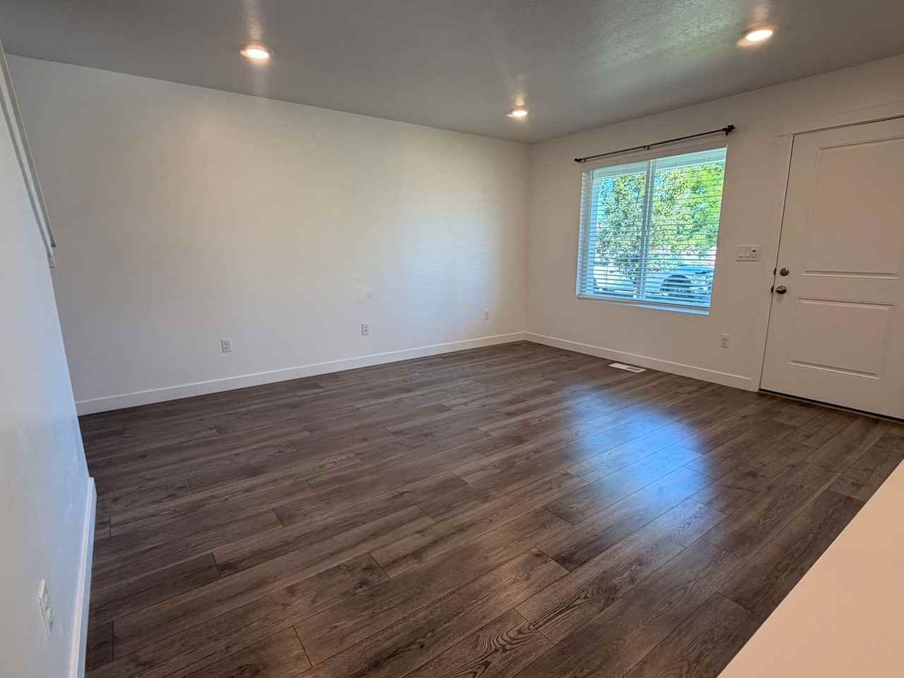 434 W 1820 S - Photo 6 of 30