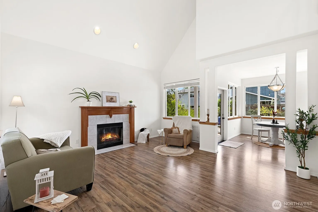 15308 Esther Ave Se - Photo 4 of 27