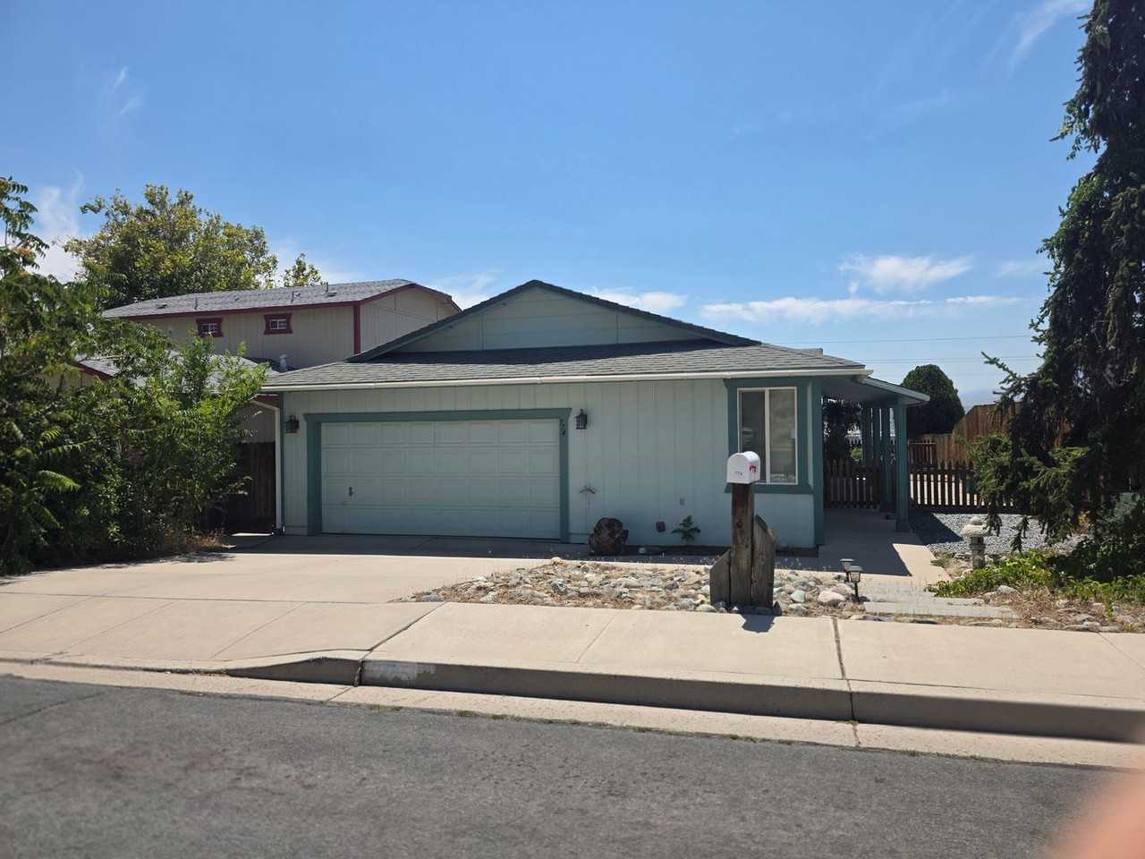 774 Diogenes Dr - Photo 3 of 16