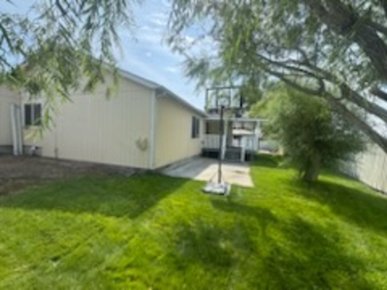 2089 Nw Eucalyptus Dr - Photo 4 of 19
