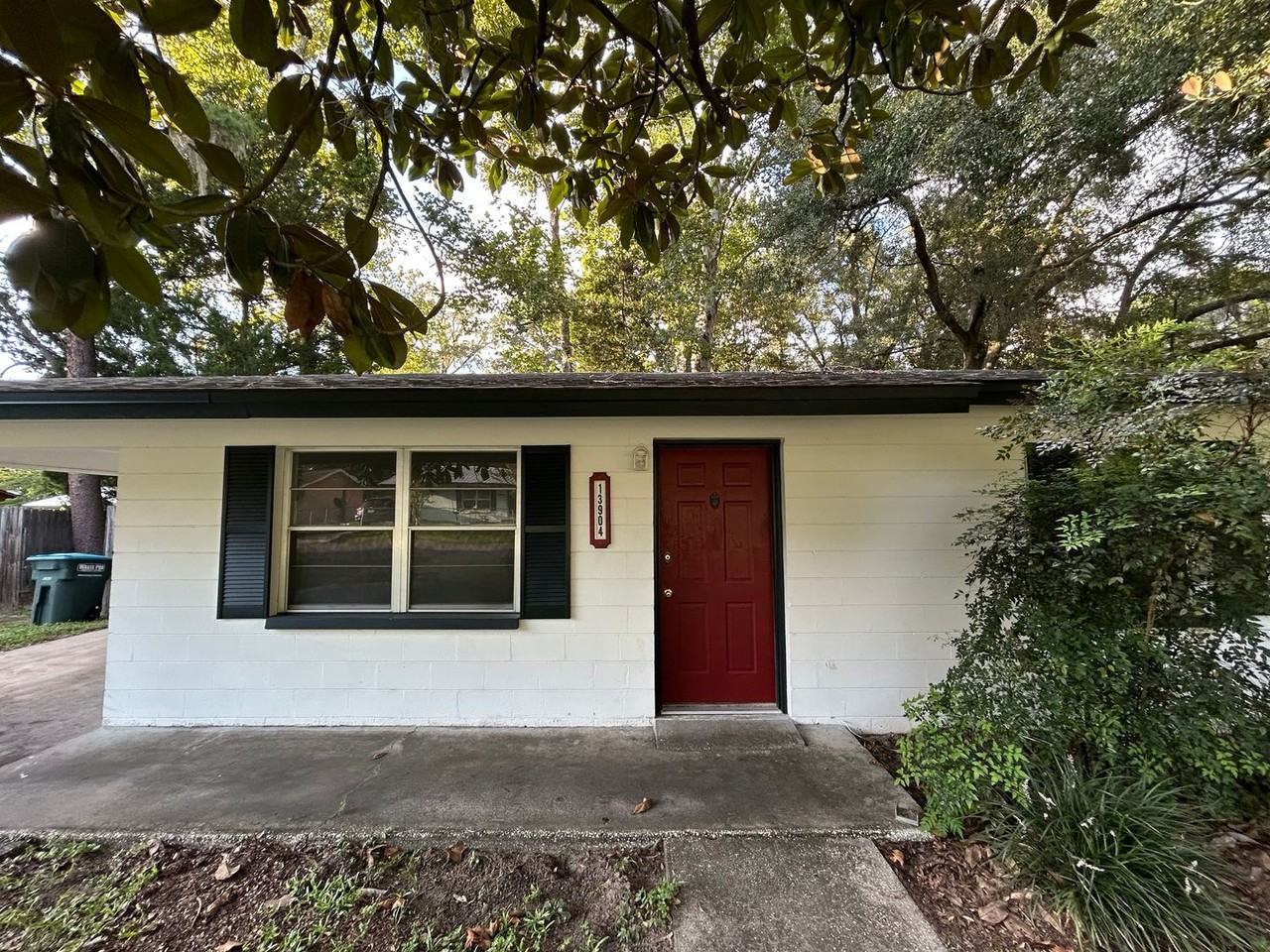 13904 Nw 142nd Pl - Photo 2 of 21