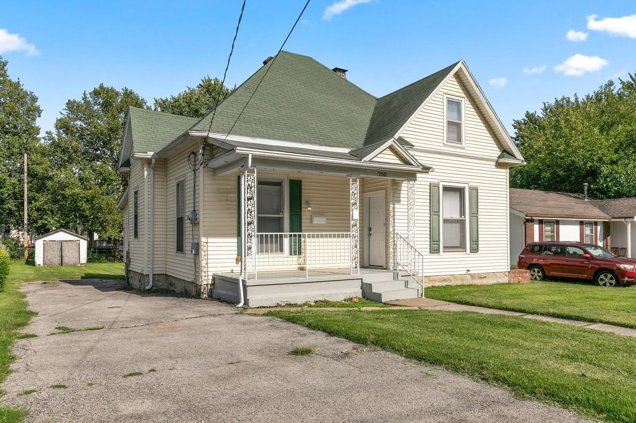 732 S Main Ave - Photo 2 of 25