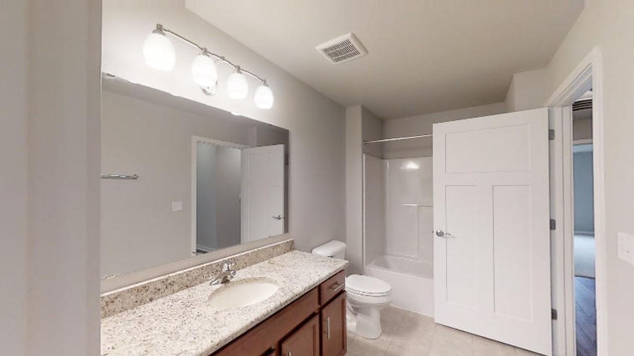 718 Cedar Bluffs Way - Photo 2 of 11