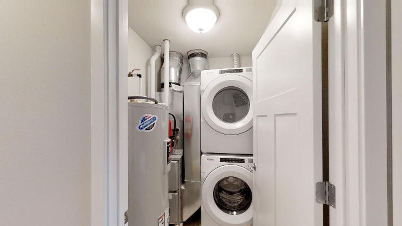 718 Cedar Bluffs Way - Photo 6 of 11