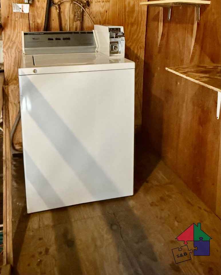 235 Elm St. - Photo 4 of 5