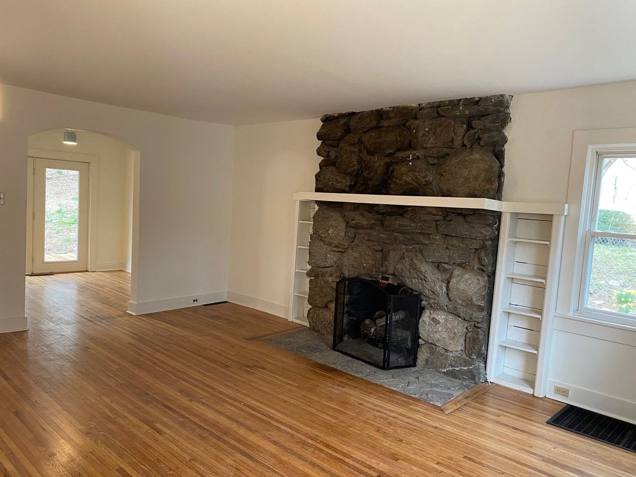 26 Warwick Rd - Photo 5 of 35