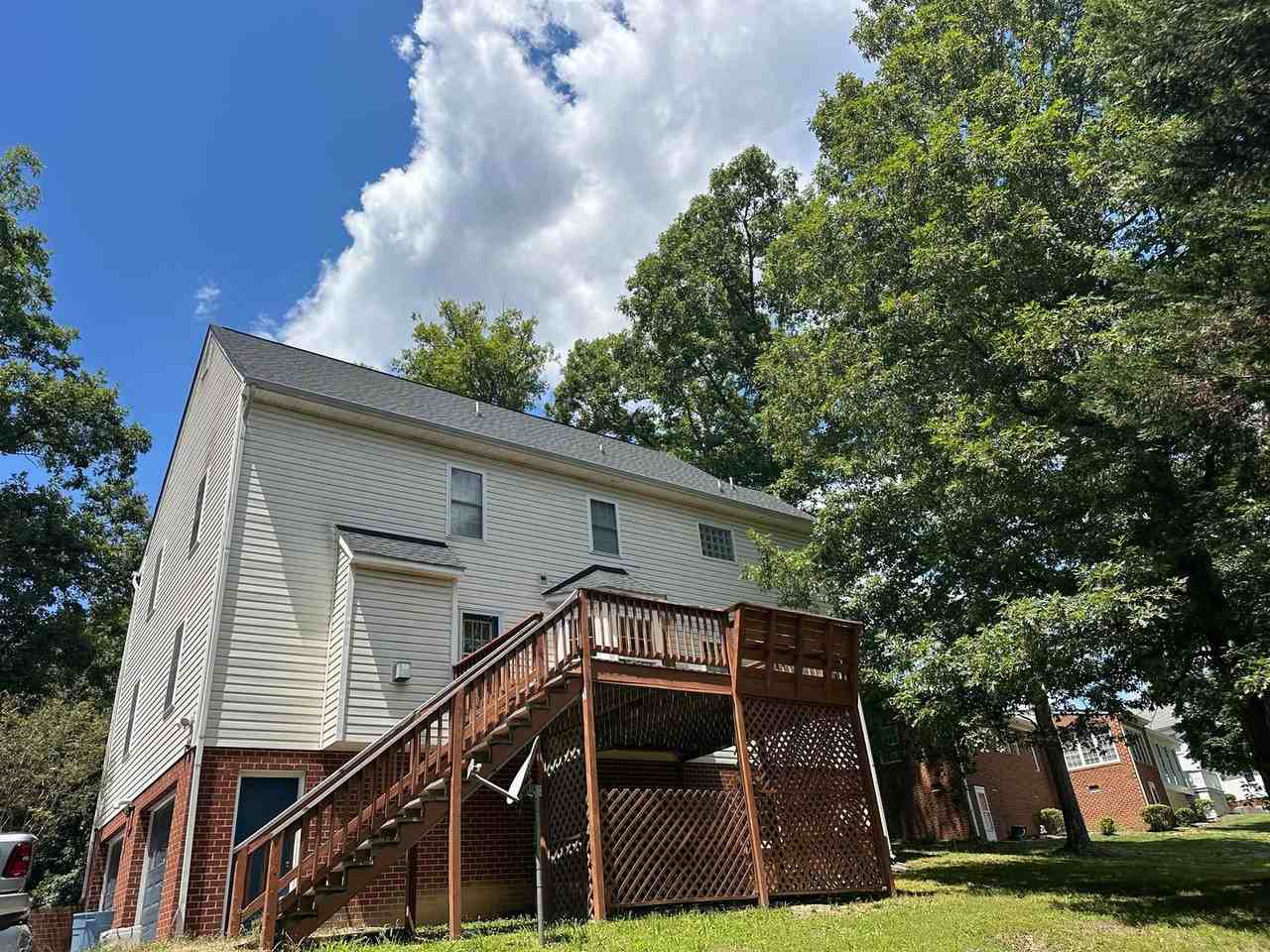 4421 Dianawood Dr - Photo 6 of 24