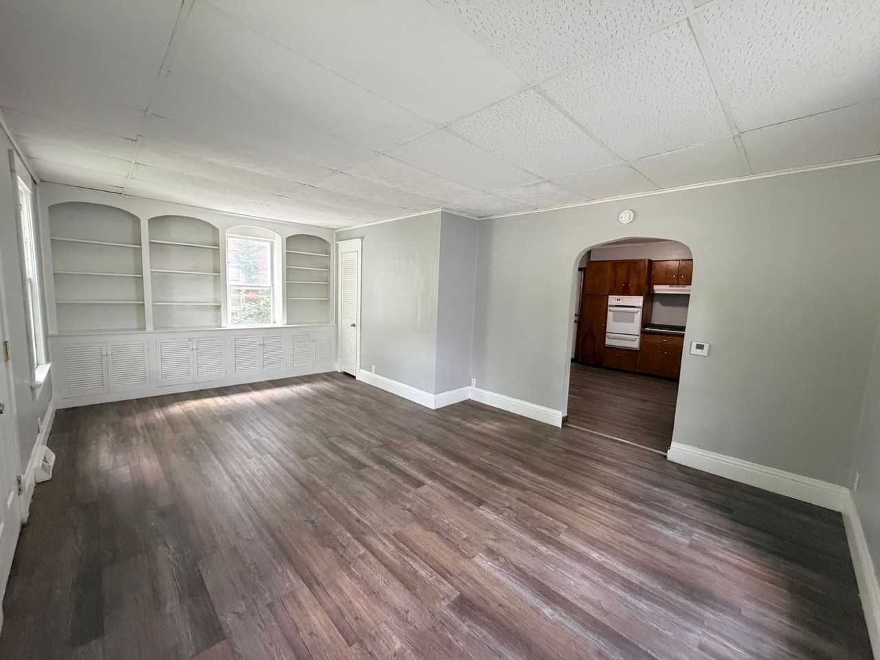 1227 4th St - Photo 7 of 21