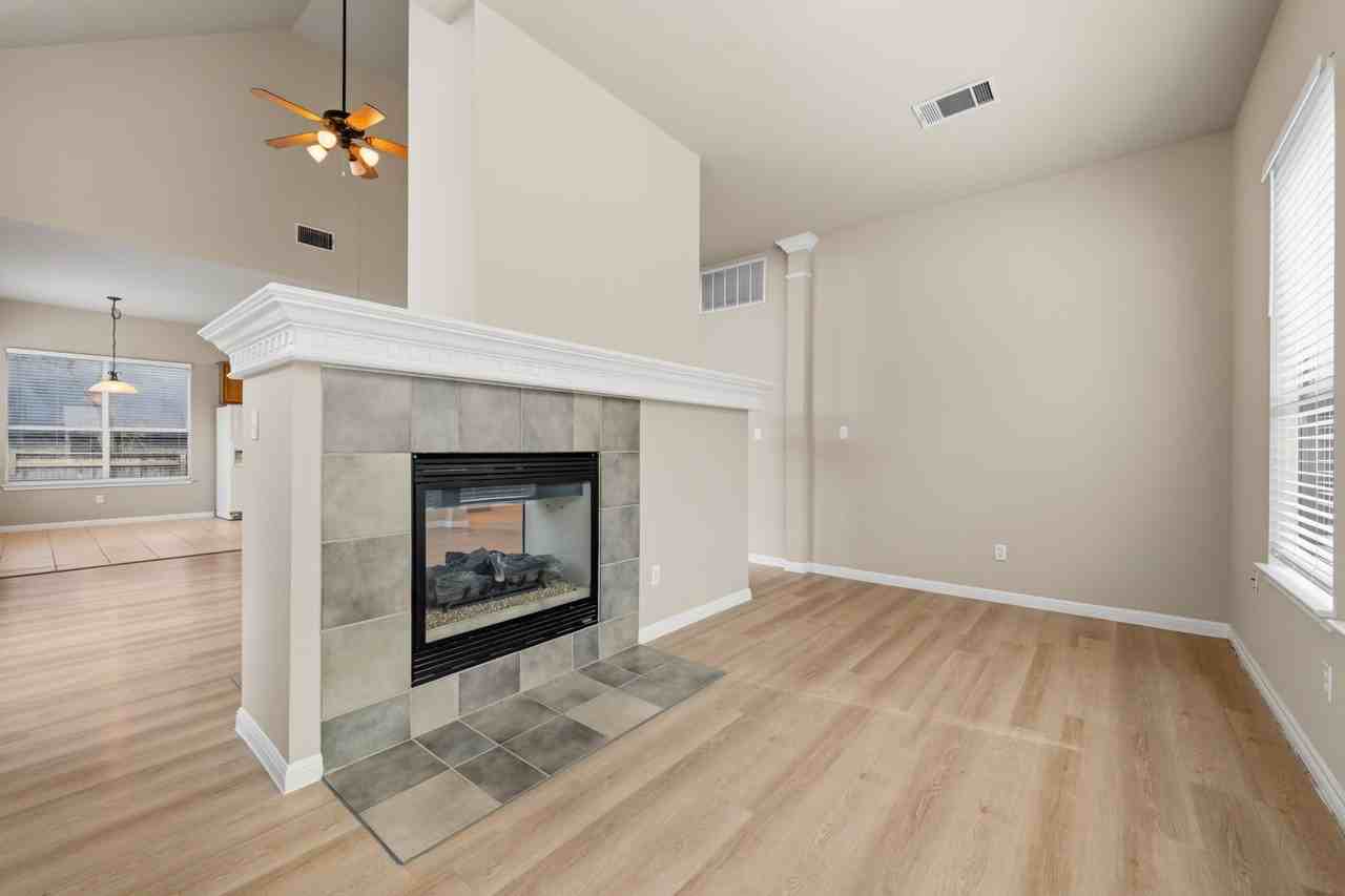 6600 Convict Hill Rd - Photo 4 of 26