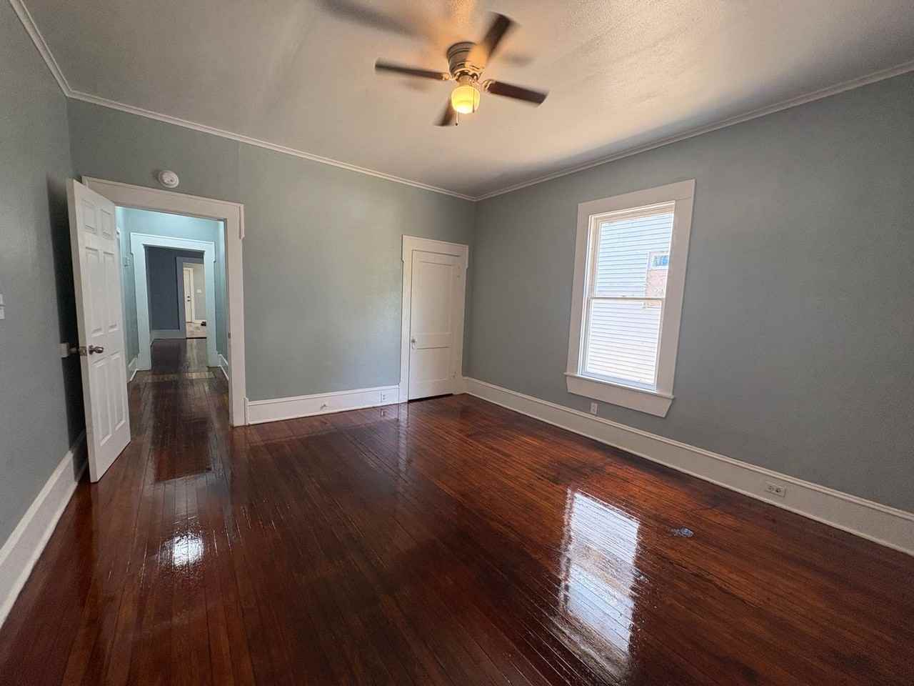 511 Kirby Pl - Photo 4 of 13